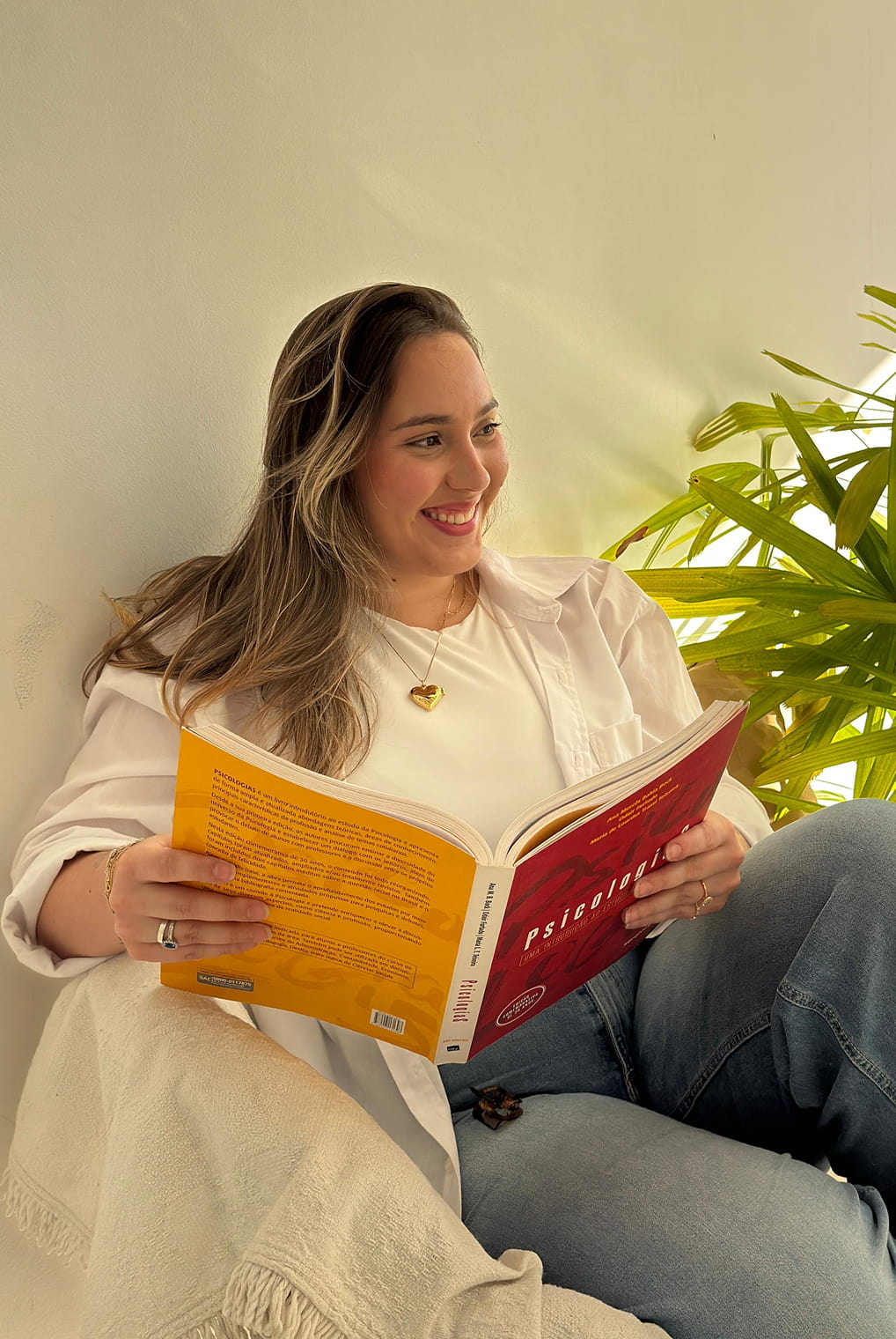 foto de Jade Távora sorrindo